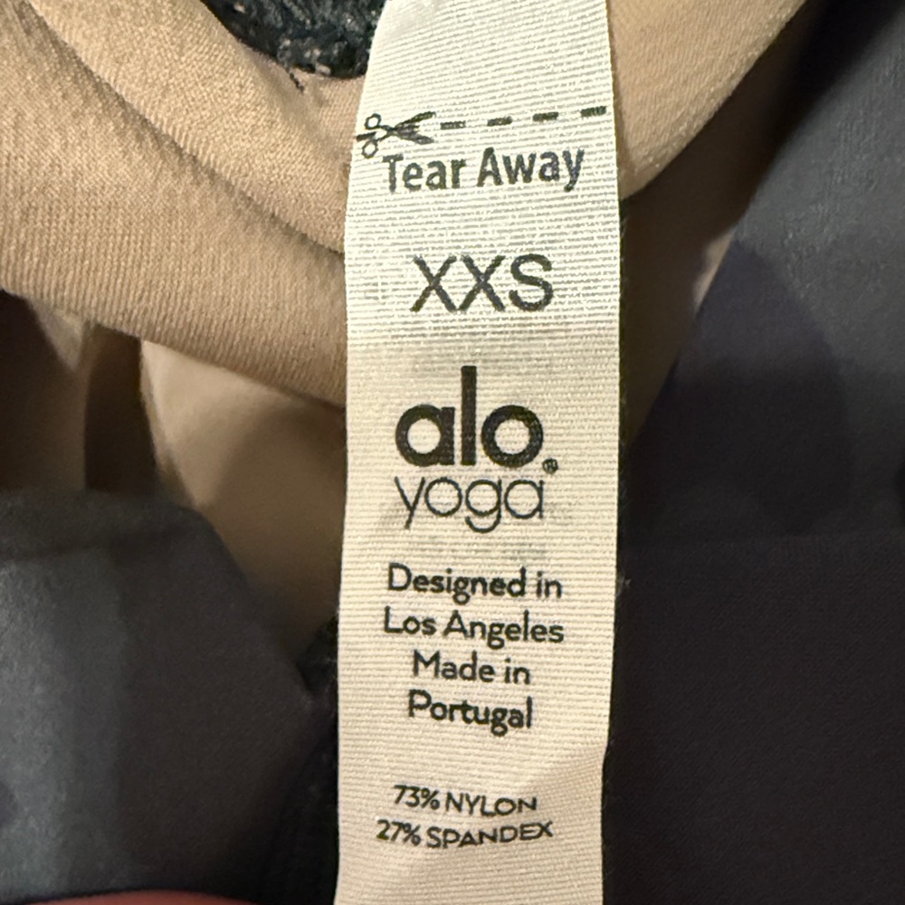 NWT Alo Yoga High Waist Vapor Legging/ Hunter Camouflage - Picture 8 of 9